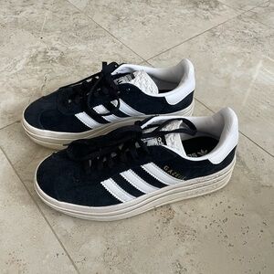 Adidas Gazelle B&W Sneakers Size 5